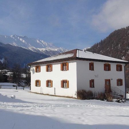 Chasa Randulina Bed & Breakfast Santa Maria Val Muestair Exterior foto